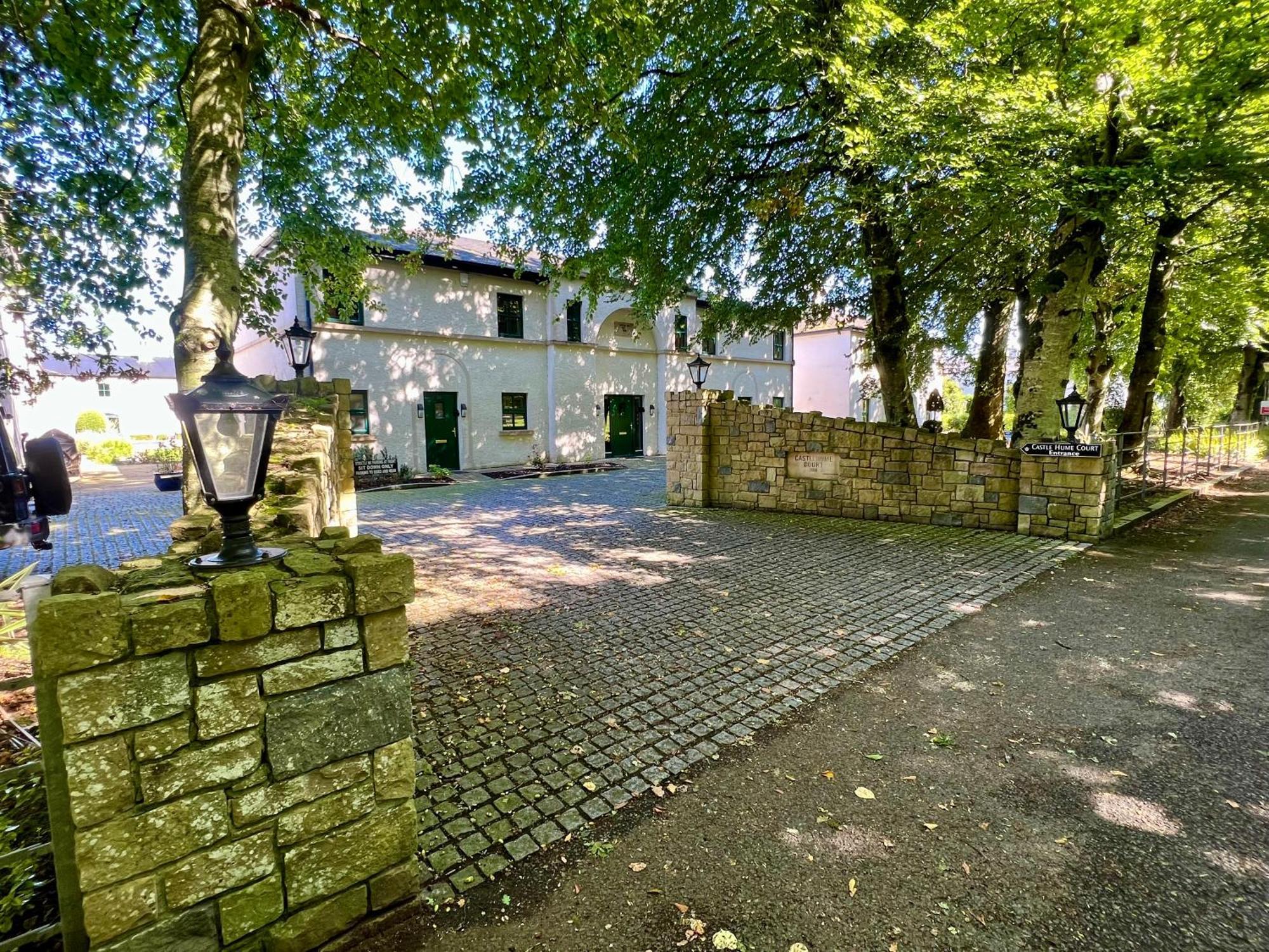 3 Castle Hume Court Holiday House Enniskillen Ngoại thất bức ảnh